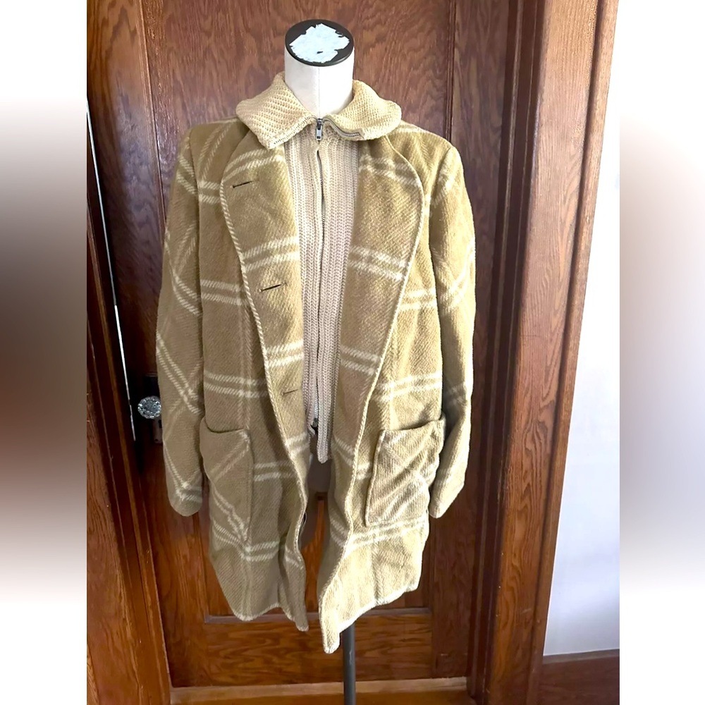 Classic VTG 60s Wool Coat Faux Fur Lined Button Up Women's Coat Sz M - La Sport